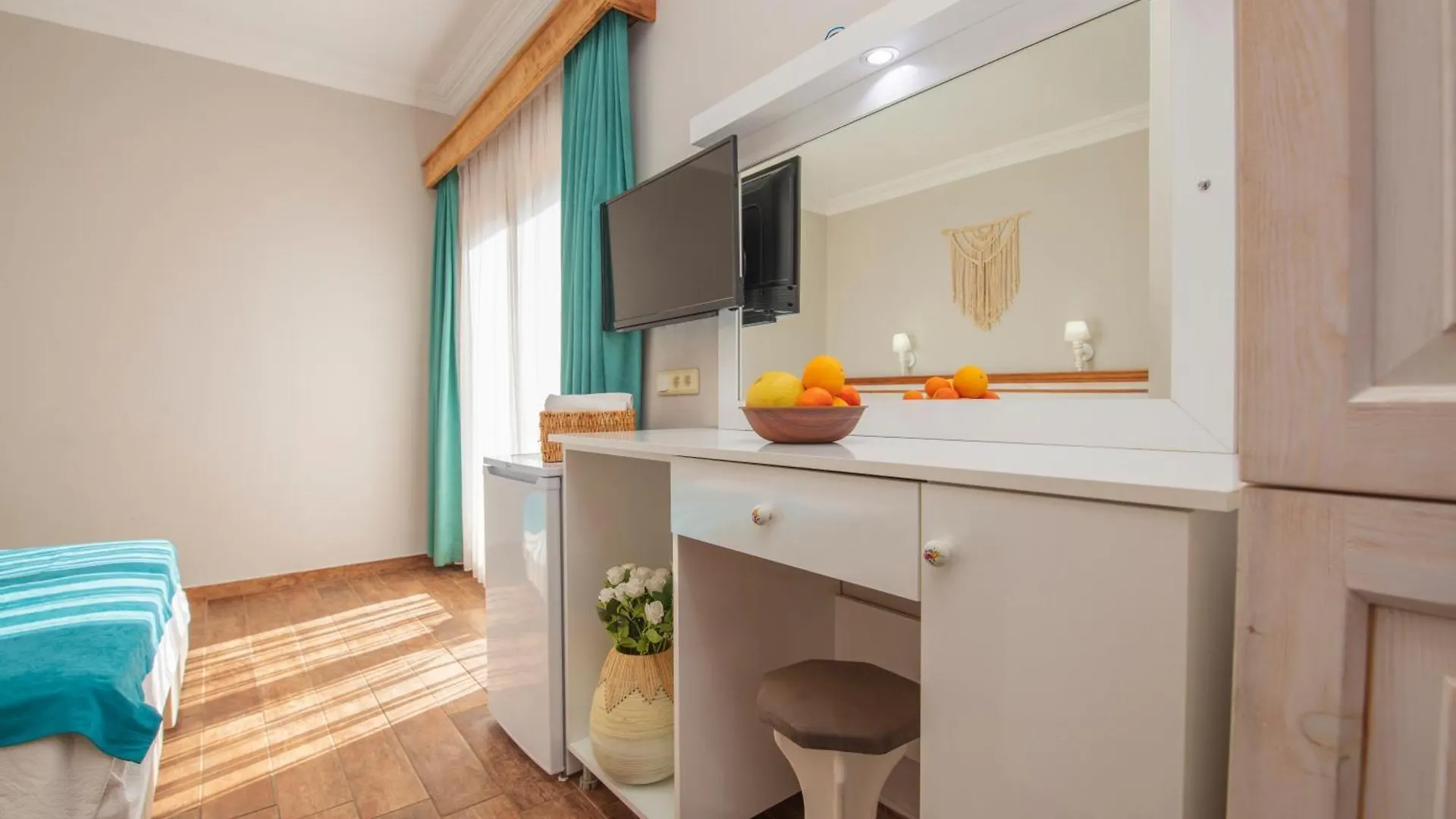 ***  Oeluedeniz Manzara Non Alcoholic Family Hotel Турция